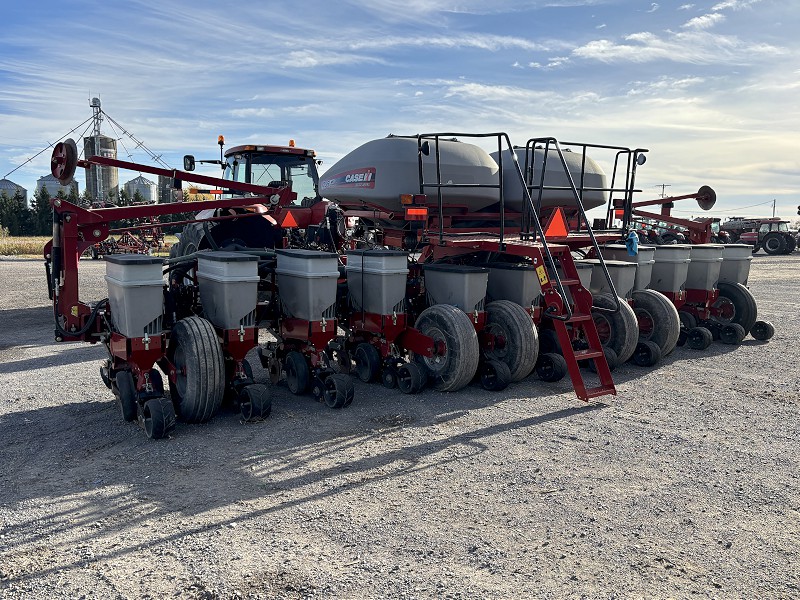 2013 Case IH 1255-12R Planter