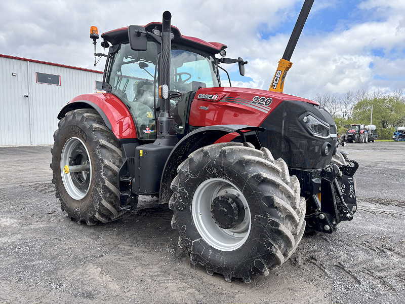 2026 Case IH PUMA 220 Tractor