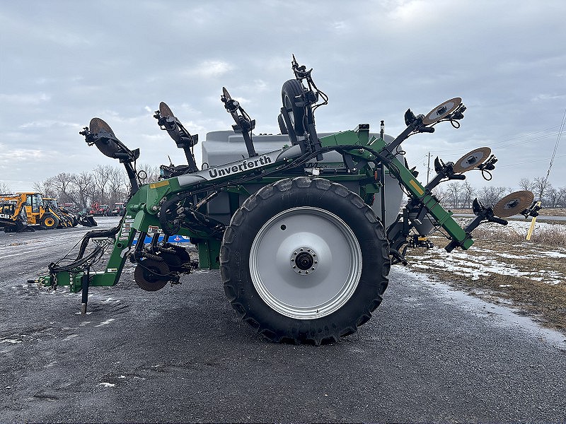 2023 Unverferth 1400 Applicator