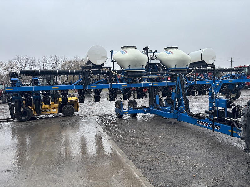 2014 Kinze 3600ASD Planter