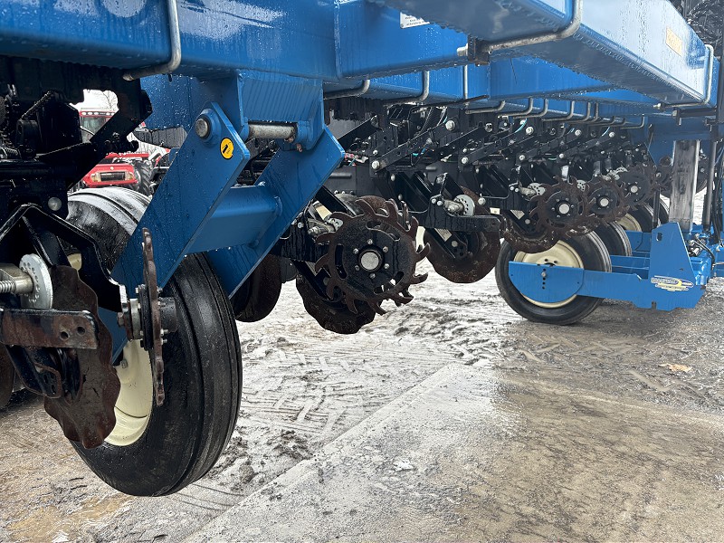 2014 Kinze 3600ASD Planter