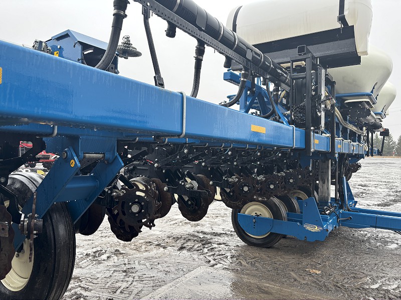 2014 Kinze 3600ASD Planter