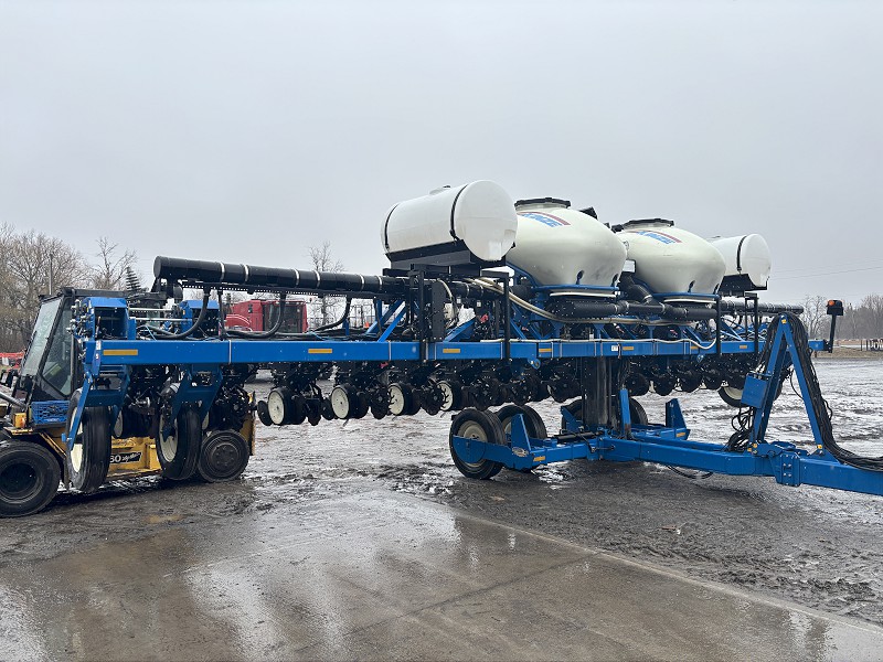 2014 Kinze 3600ASD Planter