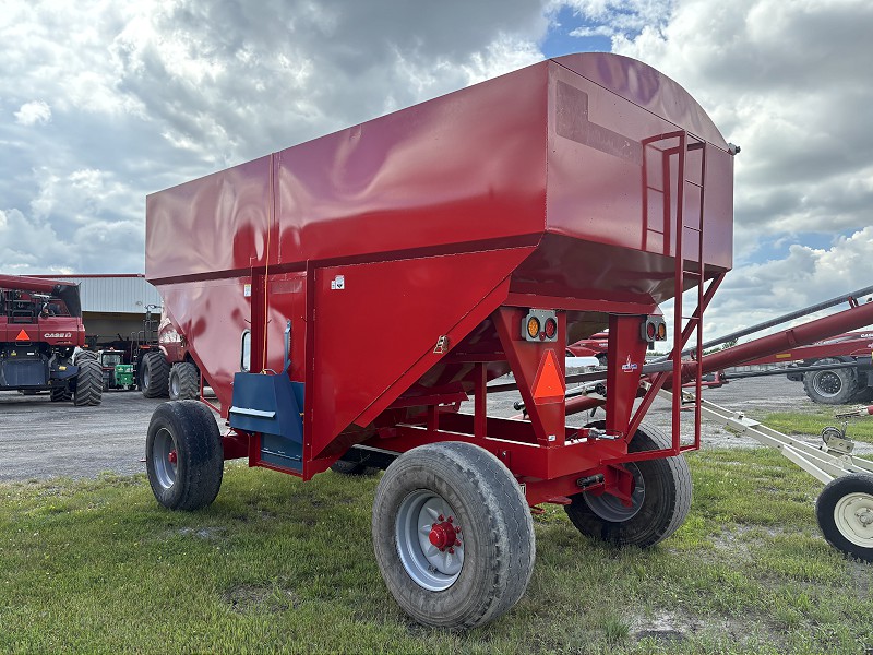 2026 R J Equipment 600 Gravity Box