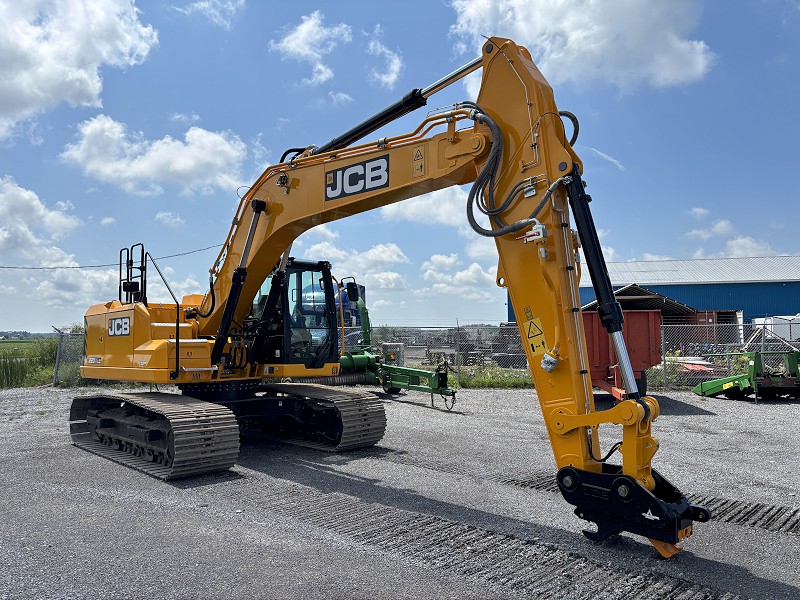 2026 JCB 220X Excavator