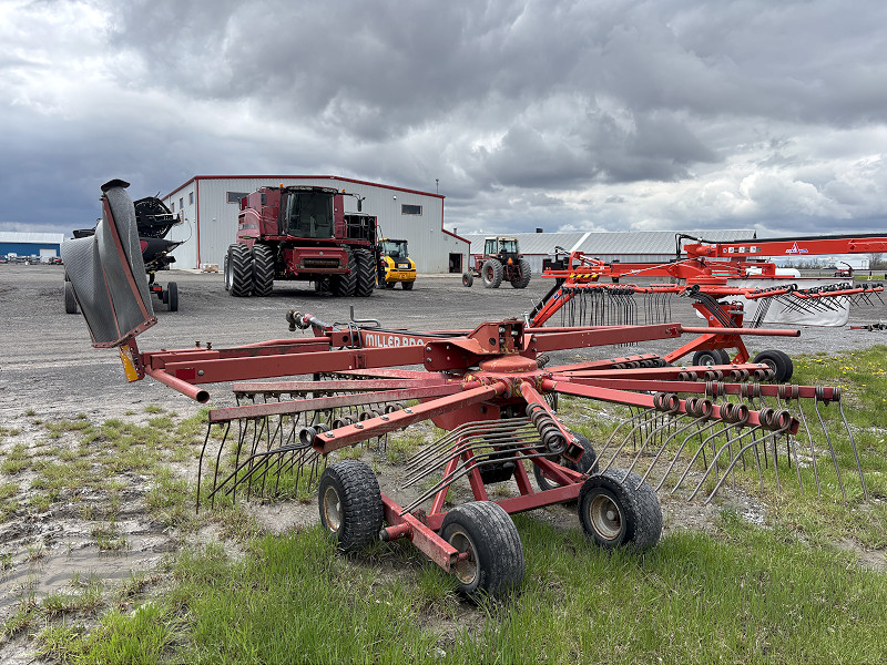 2008 Miller Pro 1100 Rake