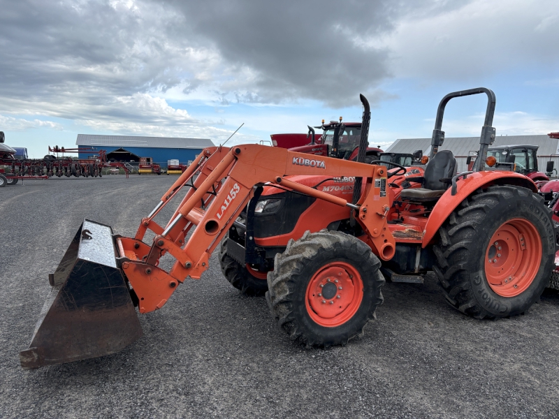 2014 Kubota M7040 Tractor