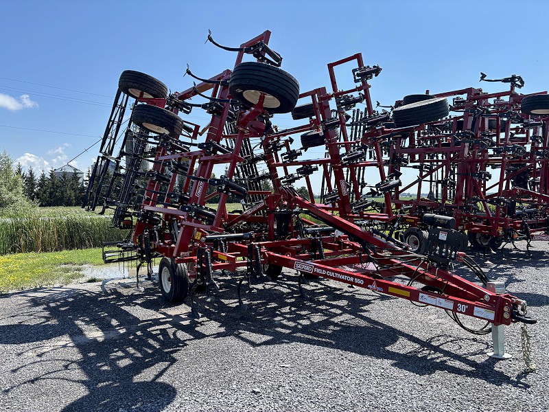 2026 Salford 550-30 Field Cultivator