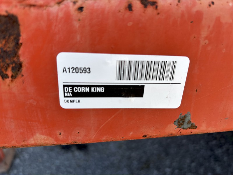 1985 Demco CORN KING Grain Cart