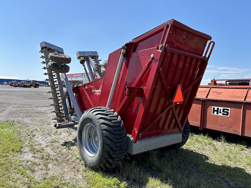 2012 Kongskilde SB4000/5200 Rock Picker