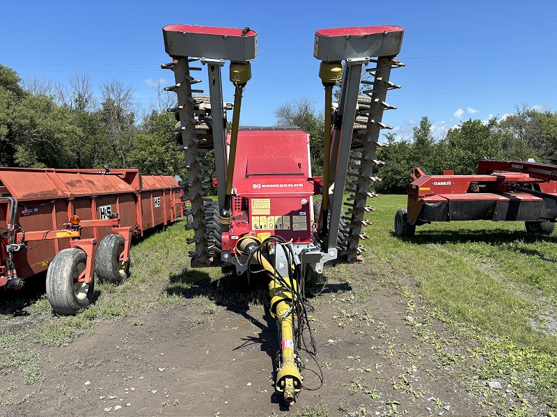 2012 Kongskilde SB4000/5200 Rock Picker