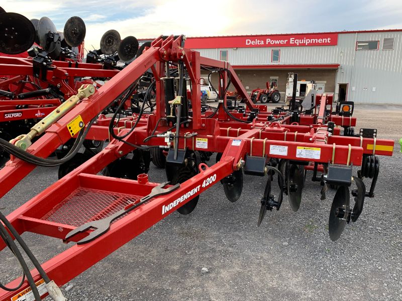 2022 Salford I-4212 Vertical Tillage