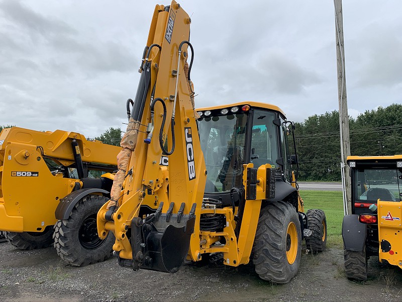 2024 JCB 3CX-15 Tractor Loader Backhoe