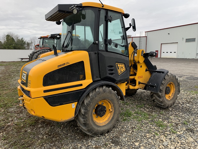 2019 JCB 407 Wheel Loader