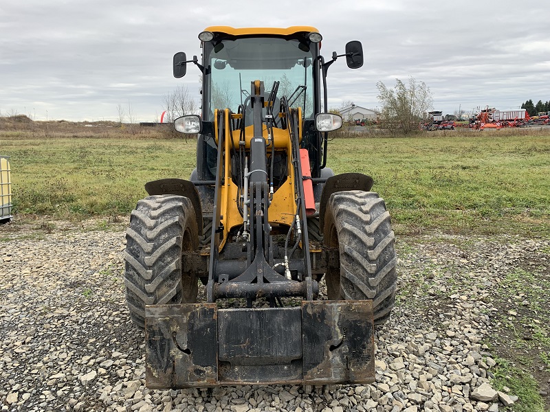 2019 JCB 407 Wheel Loader