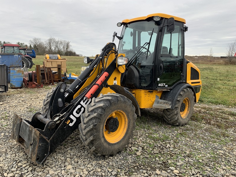 2019 JCB 407 Wheel Loader