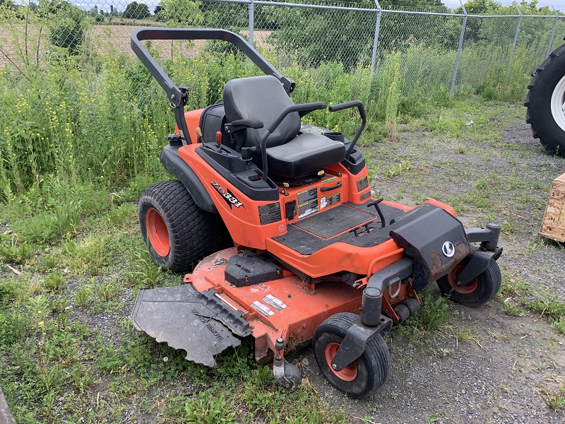 2015 Kubota ZD331 Mower/Zero Turn