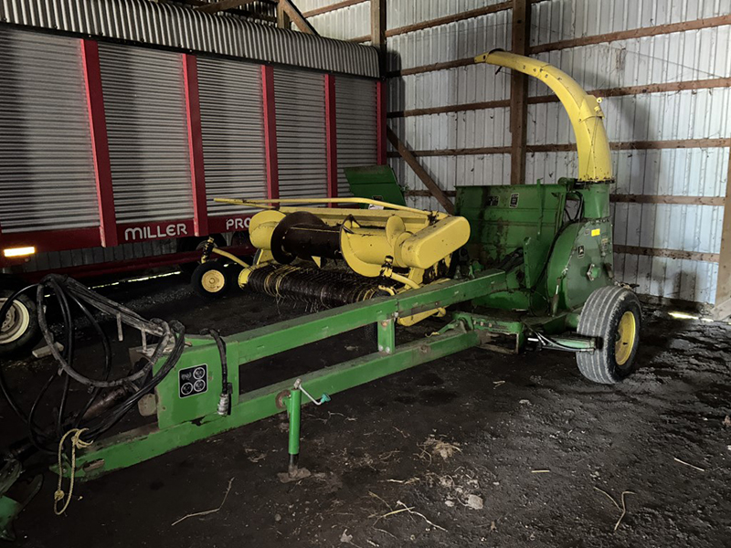 1992 John Deere 3970 Forage Harvester