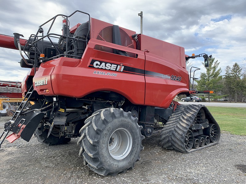 2017 Case IH 9240 Combine