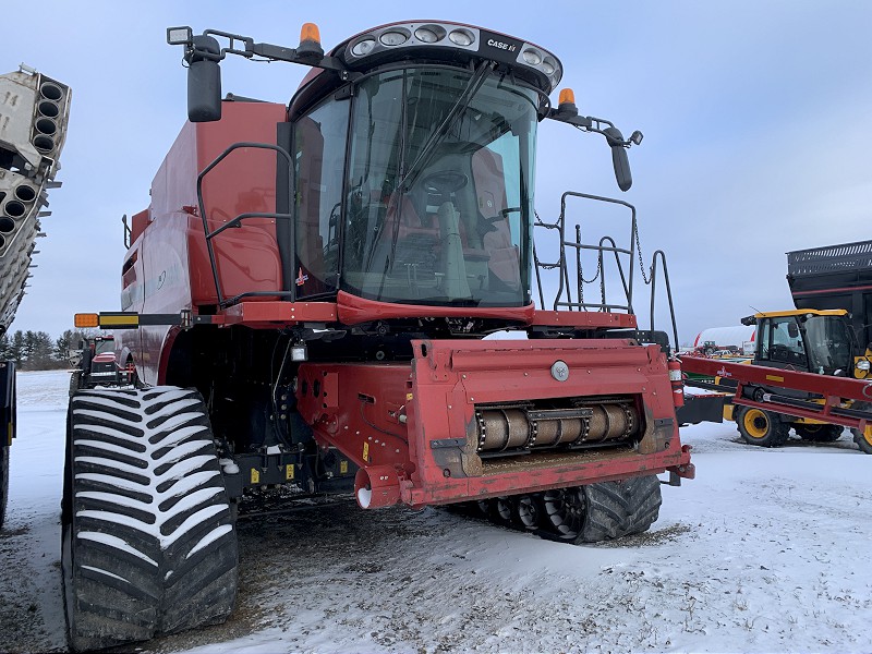 2017 Case IH 9240 Combine