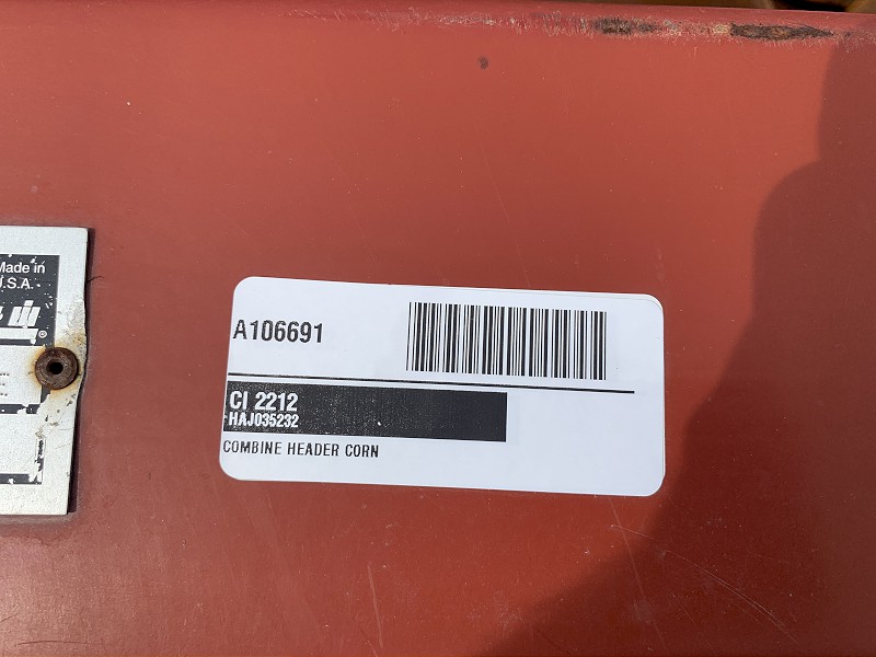 2004 Case IH 2212 Header Combine