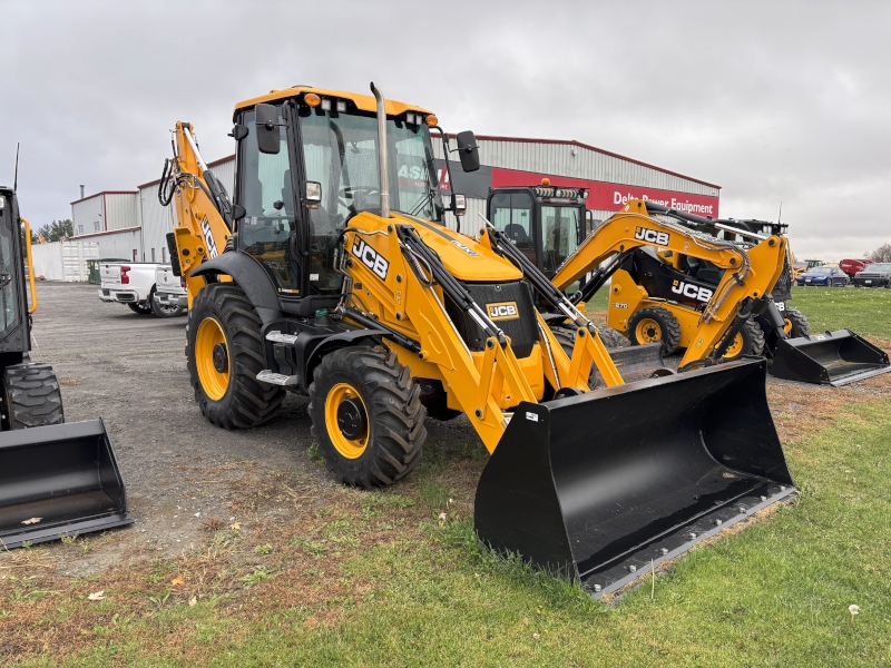 2025 JCB 3CX-15 PLUS Tractor Loader Backhoe