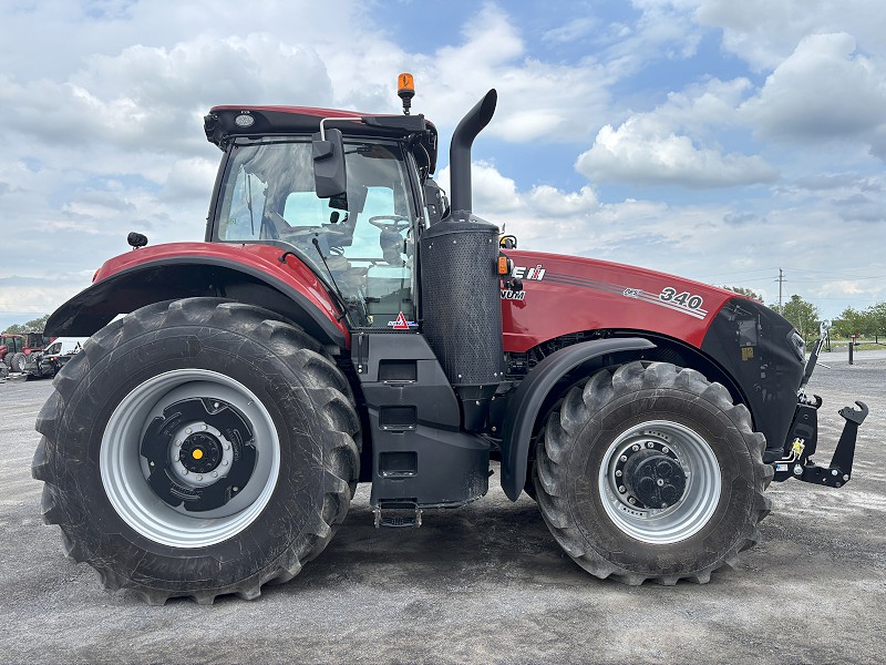 2024 Case IH MAGNUM 340 Tractor