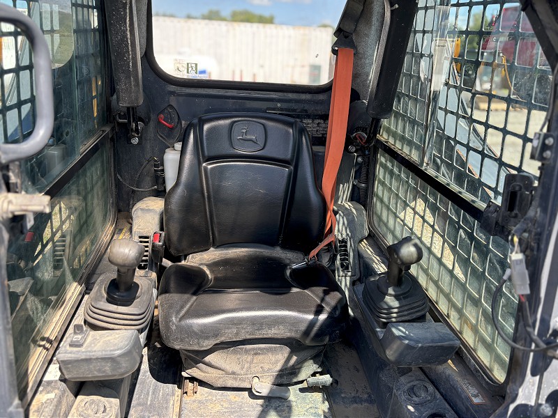 2017 John Deere 317G Compact Track Loader