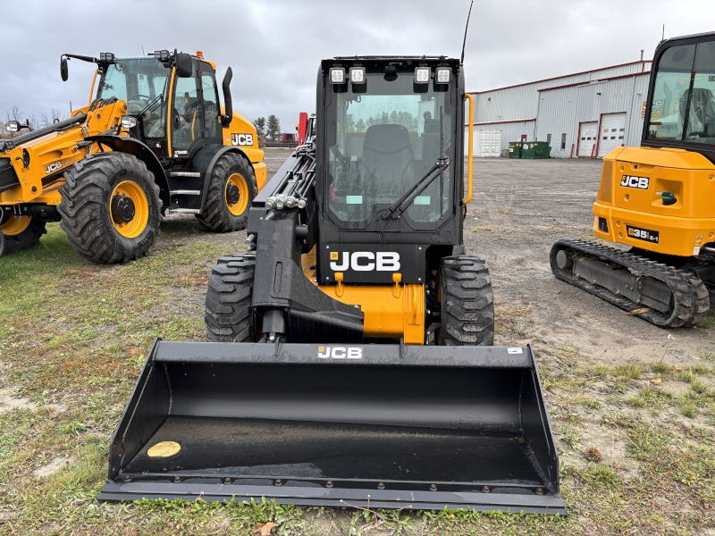 2025 JCB 3TS-8W Skid Steer Loader