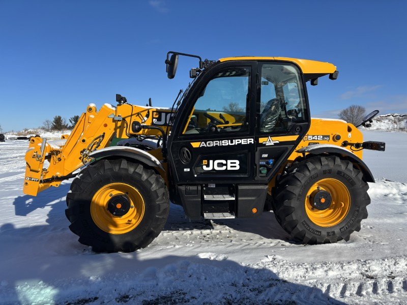 2026 JCB 542-70AGRI TeleHandler