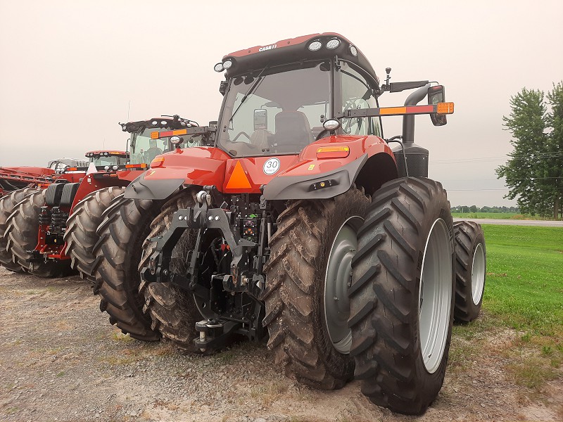 2026 Case IH MAGNUM 325 Tractor