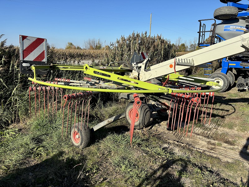 2012 CLAAS 750 Rake