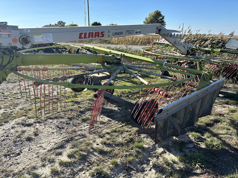 2012 CLAAS 750 Rake