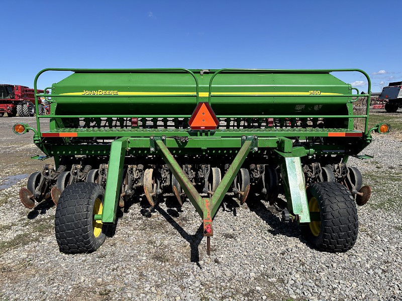 2009 John Deere 1590 Drill