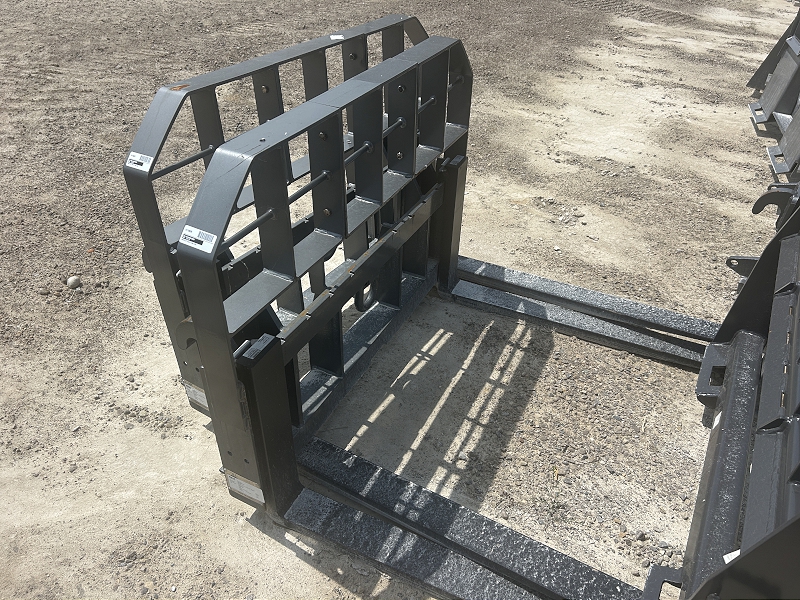 2025 CNH HD4448AO600 Pallet Fork