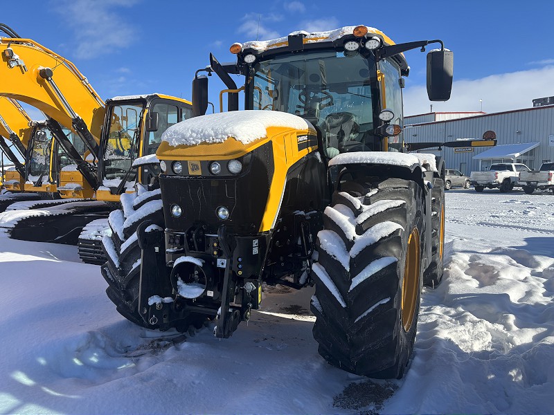 2026 JCB 4220 Tractor