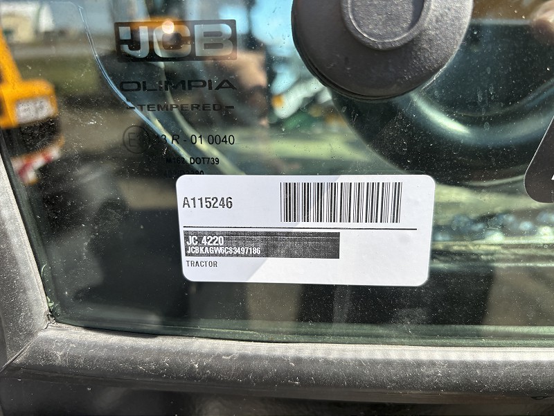 2026 JCB 4220 Tractor