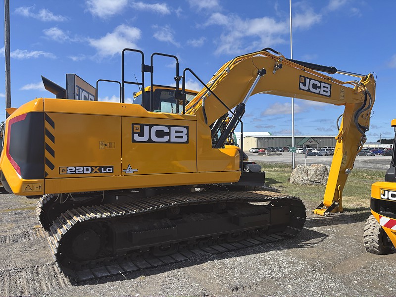 2026 JCB 220X Excavator