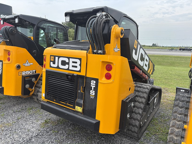 2026 JCB 2TS-7T Compact Track Loader