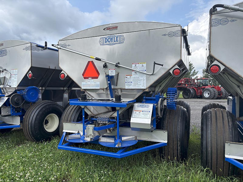2026 Doyle 8-TON Fertilizer Spreader