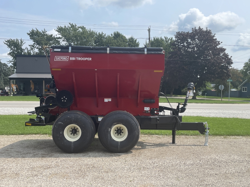 2026 Salford TROOPER 10 Fertilizer Spreader