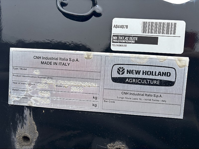2024 New Holland TH7.42 ELITE TeleHandler