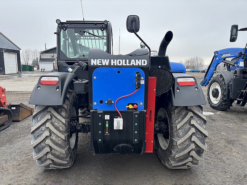 2024 New Holland TH7.42 ELITE TeleHandler