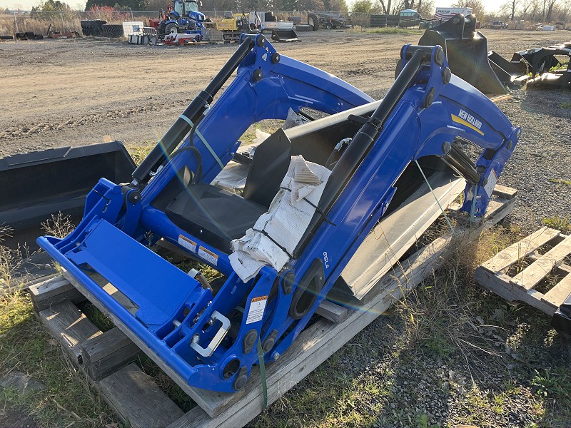 2022 New Holland 815LA EURO Loader