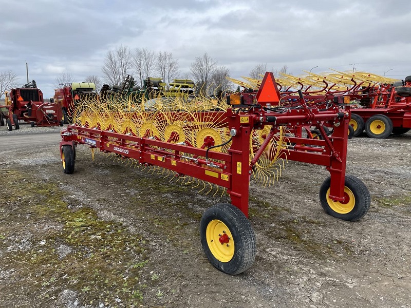 2023 New Holland DURAVEE 1428 Rake