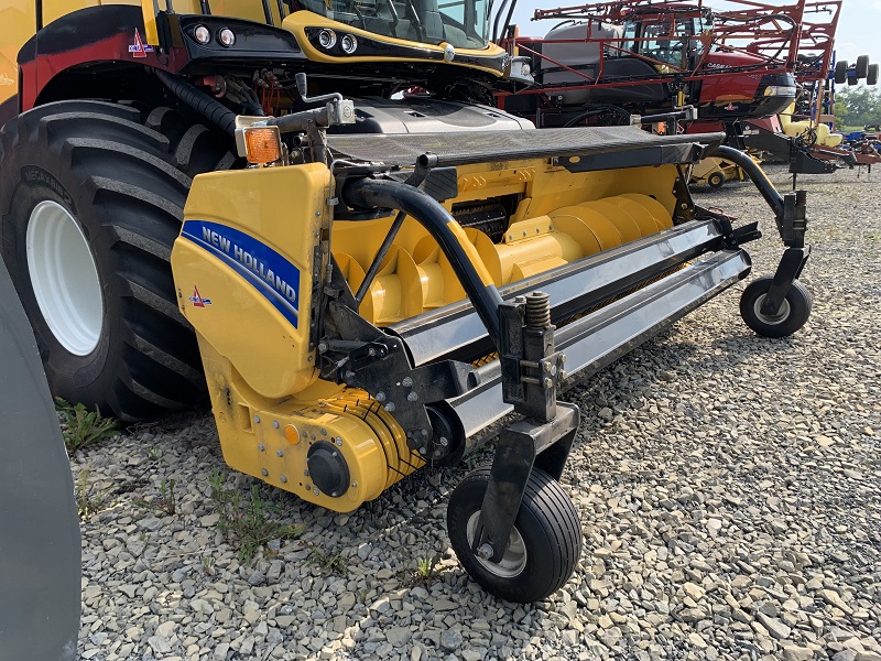 2023 New Holland FP380HDY Header Forage