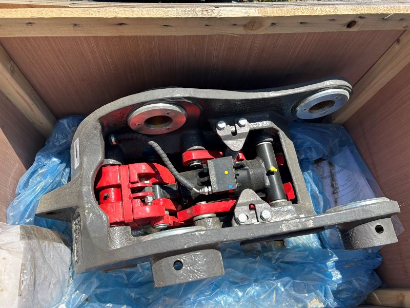 2022 H&H Manufacturing COUPLER Excavator Attachment