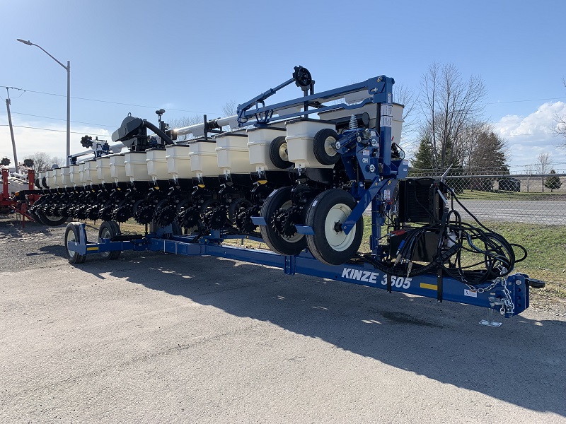 2024 Kinze 3605 16R30 Planter