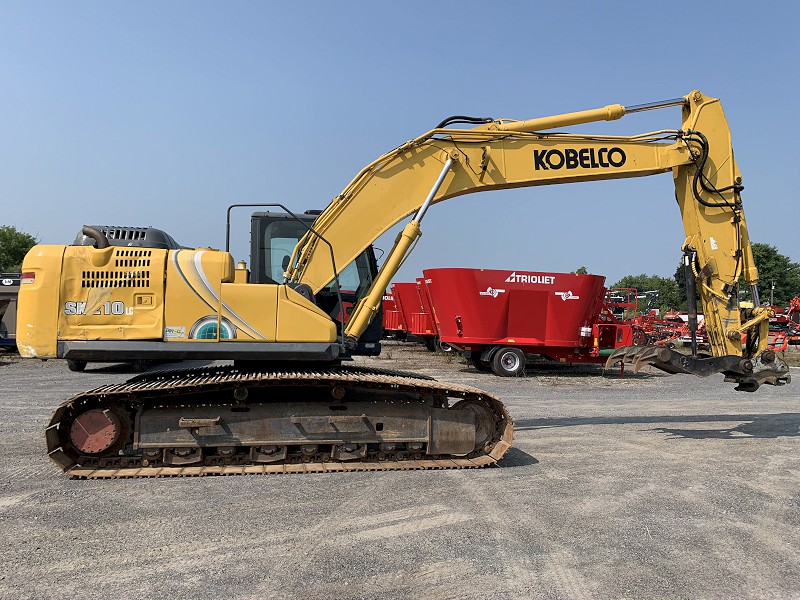 2015 Kobelco SK210LC-10 Excavator