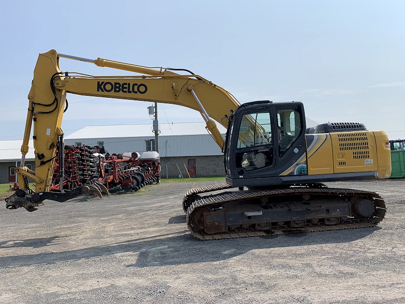 2015 Kobelco SK210LC-10 Excavator